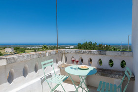 Torretta Vista Mare by Wonderful Italy