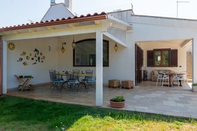 Villa Rosa Marina with garden by Wonderful Italy