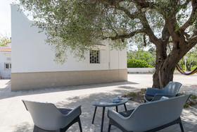Villetta Dalia Con Giardino by Wonderful Italy