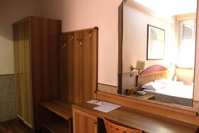 Phi Hotel Ambra