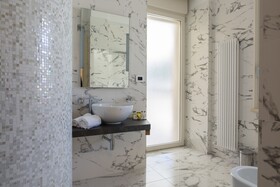 Aurum Suites