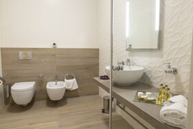 Aurum Suites