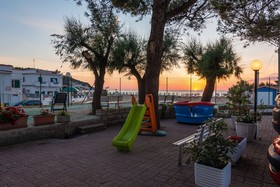 Albergo Villa A Mare