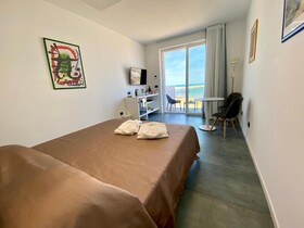 Marina Bay Luxury Rooms