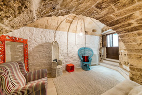 Itaca Home to Explorers