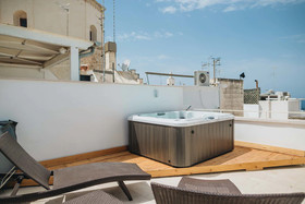 Itaca Home to Explorers