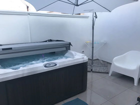 Three Hearts Suite