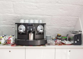 Vingt-Sept Bed and Breakfast