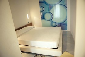 Vingt-Sept Bed and Breakfast