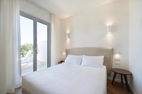 Seebay Hotel