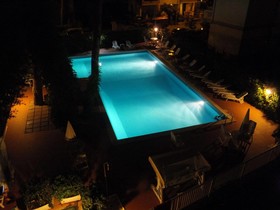 Hotel Dafne