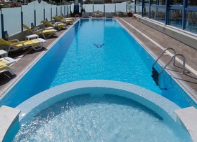 Hotel Ascot