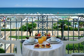 Hotel Ascot