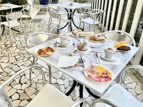 Hotel Niagara