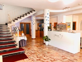 Hotel Niagara