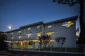 Love Boat Hotel