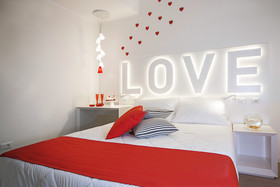 Love Boat Hotel