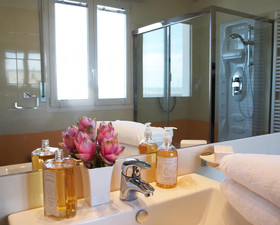 Noha Suite Hotel