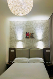 Select Suites & Spa