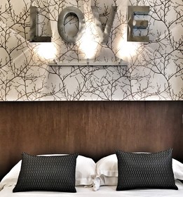 Select Suites & Spa