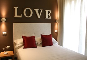 Select Suites & Spa