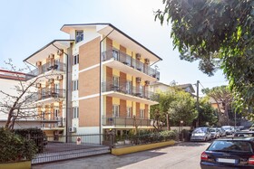 Villa Maria Apartments