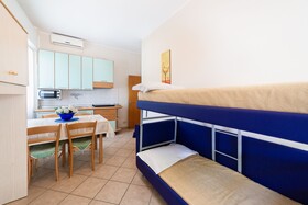 Villa Maria Apartments