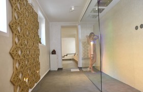 Amsterdam Suite Hotel & Spa