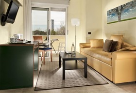 Astoria Suite