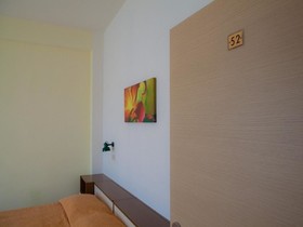 Ausonia