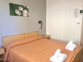 Ausonia
