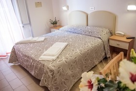 Hotels Bagli - Cristina