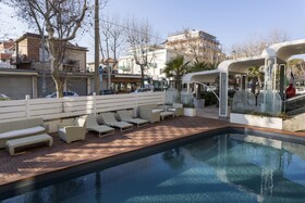 Best Western Maison B Hotel