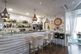 Best Western Maison B Hotel