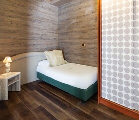 Best Western Maison B Hotel