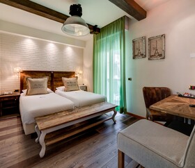 Best Western Maison B Hotel