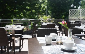 Club Meeting Hotel