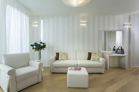 Embassy Aparthotel