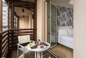 Embassy Aparthotel