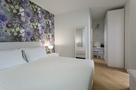 Embassy Aparthotel
