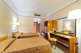 Admiral Art Hotel