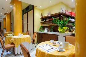 Admiral Art Hotel