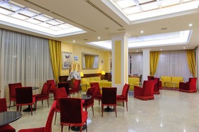 Admiral Art Hotel