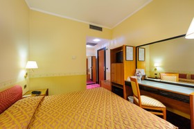 Admiral Art Hotel