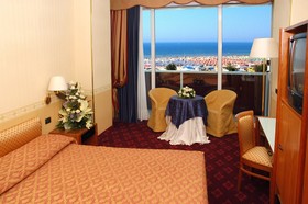 Admiral Art Hotel