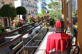 Hotel Amados
