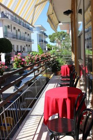 Hotel Amados