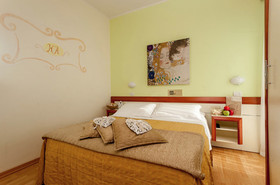 Hotel Aristeo