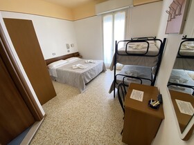 Hotel Nanni Garnì
