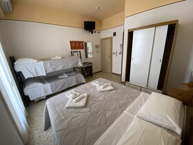Hotel Nanni Garnì